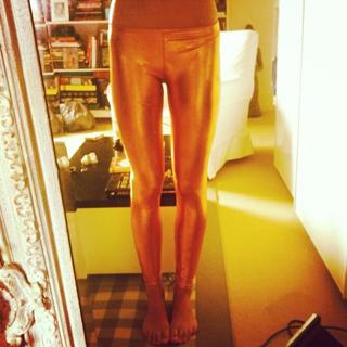 Isabelle Cornish feet photo 9