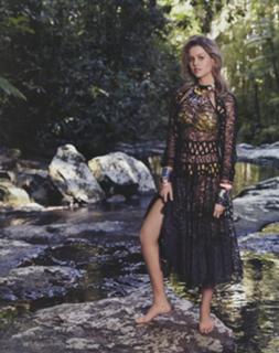 Isabelle Cornish feet photo 6