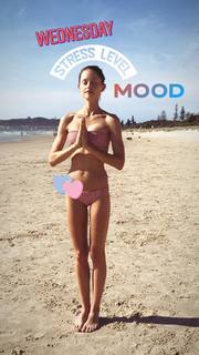 Isabelle Cornish feet photo 16