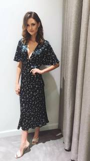 Isabelle Cornish feet photo 20