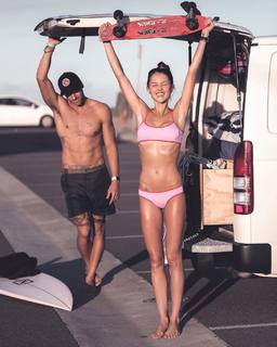 Isabelle Cornish feet photo 10