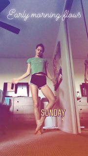 Isabelle Cornish feet photo 5