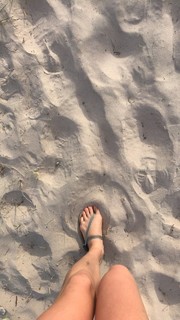 Isabelle Cornish feet photo 12
