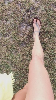 Isabelle Cornish feet photo 11
