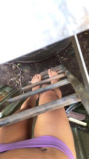 Isabelle Cornish feet photo 15
