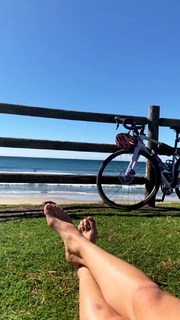 Isabelle Cornish feet photo 3