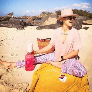 Isabelle Cornish feet photo 6