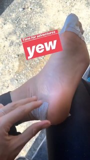 Isabelle Cornish feet photo 20