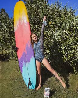 Isabelle Cornish feet photo 9