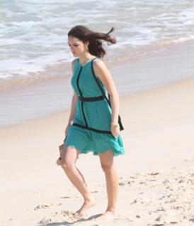 Isabelle Drummond feet photo thumbnail