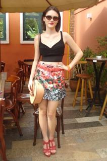 Isabelle Drummond feet photo thumbnail