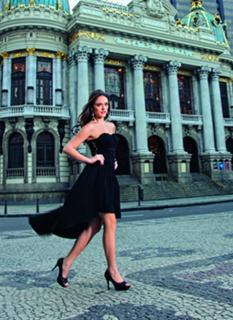Isabelle Drummond feet photo thumbnail