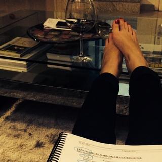 Isabelle Drummond feet photo thumbnail
