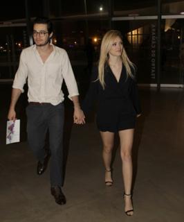 Isabelle Drummond feet photo thumbnail