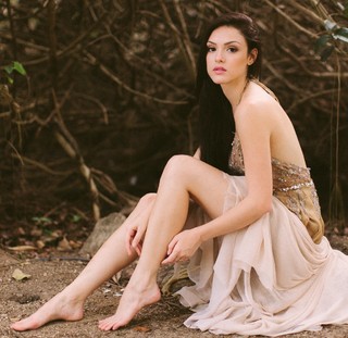 Isabelle Drummond feet photo thumbnail