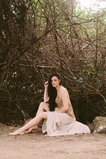 Isabelle Drummond feet photo thumbnail