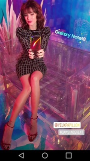 Isabelle Drummond feet photo thumbnail