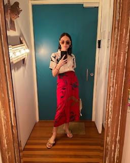 Isabelle Drummond feet photo thumbnail
