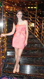 Isabelle Drummond feet photo thumbnail