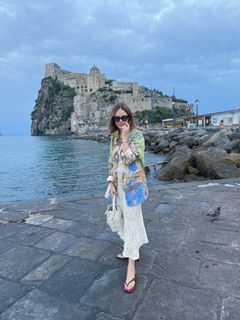 Isabelle Drummond feet photo thumbnail