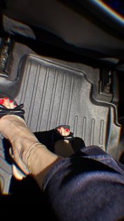 Isabelle Drummond feet photo 16