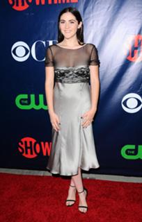Isabelle Fuhrman feet photo thumbnail
