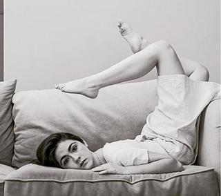 Isabelle Fuhrman feet photo thumbnail
