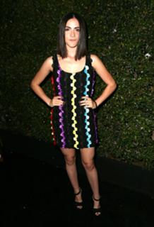 Isabelle Fuhrman feet photo thumbnail