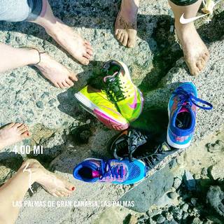 Isabelle Fuhrman feet photo thumbnail