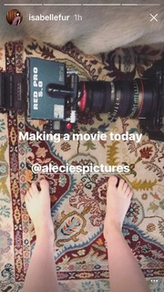 Isabelle Fuhrman feet photo thumbnail