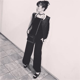 Isabelle Fuhrman feet photo thumbnail
