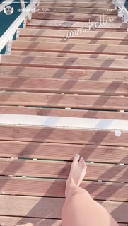 Isabelle Fuhrman feet photo thumbnail