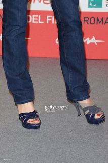 Isabelle Huppert feet photo thumbnail