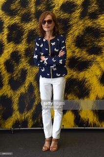 Isabelle Huppert feet photo thumbnail