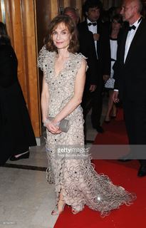 Isabelle Huppert feet photo thumbnail