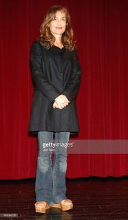 Isabelle Huppert feet photo thumbnail