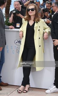 Isabelle Huppert feet photo thumbnail