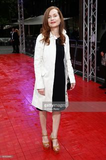 Isabelle Huppert feet photo thumbnail