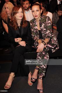 Isabelle Huppert feet photo thumbnail