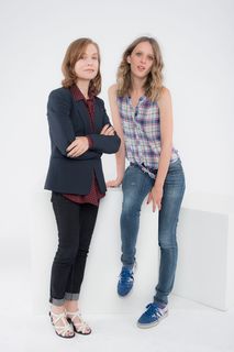 Isabelle Huppert feet photo thumbnail