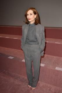 Isabelle Huppert feet photo thumbnail