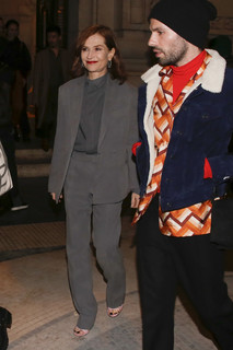 Isabelle Huppert feet photo thumbnail