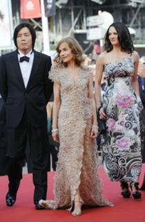 Isabelle Huppert feet photo thumbnail