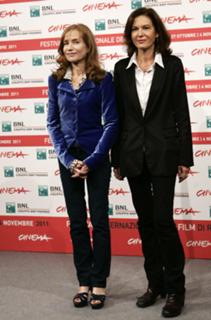 Isabelle Huppert feet photo thumbnail