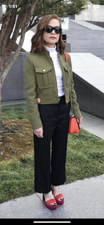 Isabelle Huppert feet photo thumbnail