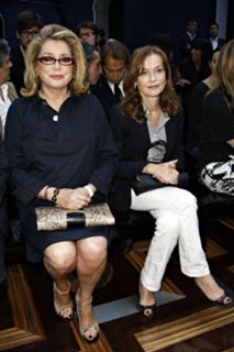 Isabelle Huppert feet photo thumbnail