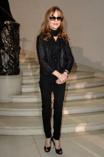 Isabelle Huppert feet photo thumbnail