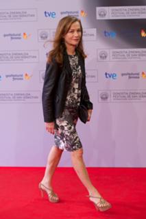 Isabelle Huppert feet photo thumbnail