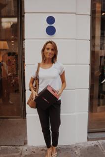 Isabelle Ithurburu feet photo 5