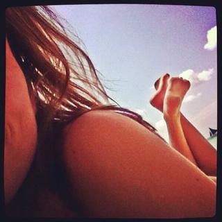 Isabelle Ithurburu feet photo 17